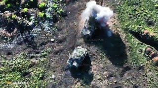 Horrible! Ukrainian blow up a group Russian monster tanks in ambush on minefields