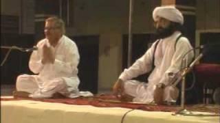 Peer Naseer-Udin-Naseer Sahib in India (Mushahera) Poetry Mehfil 5/15