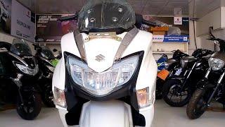 SUZUKI BURGMAN 125 LADIES SCOOTER REVIEW 