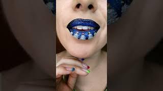 Glitter lip art for Christmas or New Year! #Shorts