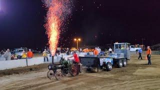 Tiny Case Steam Engine Tractor Pull  |  4k