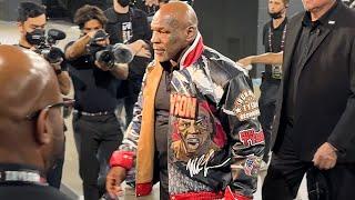 Mike Tyson ARRIVES ready to END Jake Paul’s boxing career!