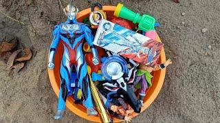 Menemukan Mainan Ultraman Zero Ultraman ORB factory Ultraman ROSO Boboiboy