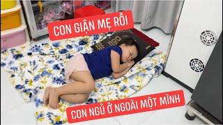 Trà Sữa ganh tị với anh Hai, giận mẹ Ngọc, bỏ ra ngoài ngủ một mình thấy thương quá