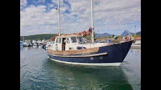 Fisher 30 Northeaster Ep 5 - Painting the hull above the waterline