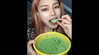 ASMR | sun girl ice eating | matcha powder eating | es batu dengan bubuk matcha