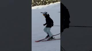 Ski drill for inner foot balance: single foot skiing