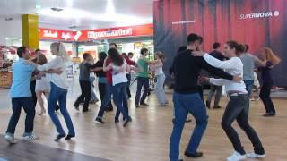 West Coast Swing - int. flashmob 2015 - Ljubljana, Slov.: dancing again, after