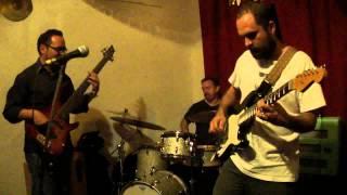 Tom Kessler - Electric Groove Trio - Andre Breton (13 - Jul - 2013)