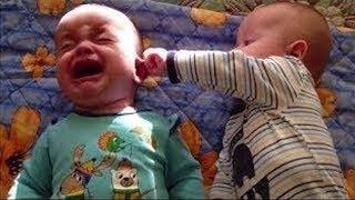 Funny Babies||  Самые смешные близнецы детка спорят || Funny Babies Videos