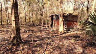 Paranormal Activity: I Explored This Shack And Couldn't Believe What I Caught On Video