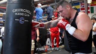 ANDY RUIZ JR DROPPING BOMBS ON THE HEAVY BAG! SHOWS OFF SPEED & PRECISION DURING WORKOUT