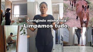 Ele lavou o banheiro; trocou roupas de cama| Corrigindo minha fala| Limpei cozinha, lavanderia etc..