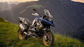 Top 5 Reasons to Ride a Big Motorcycle on a Long Adventure Trip