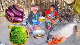 FISH CURRY with BRINJAL and KARELA VAJI recipe cooking & eating by santali tribe old couple