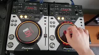 Pioneer CDJ 400 720p