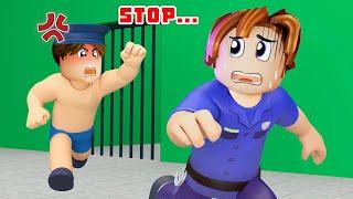 ROBLOX BrookhavenRP - LEGENDARY JAILBREAK: Bacon Prison Escape- Funny Moments | Roblox Animation