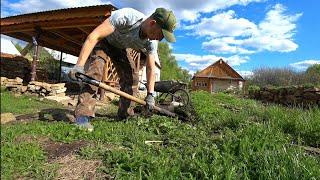 Работы на участке ,  еда на  мангале.