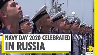 Russia honors its sailors on the Navy day, President Putin opens the Navy day parade