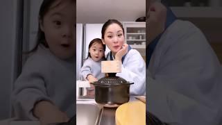 Merry little Christmas to you Japanese Mother and Daughter  #japanese #japan #shorts #shortvideo