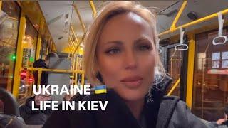 Ukraine  LIFE IN KIEV, March 9, 2025. The Streets of Kiev, Ukraine. Streets Scenes..