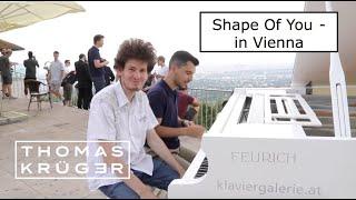 Crazy Piano Duet of "Shape Of You" in Vienna – Thomas Krüger & Omar Altayi