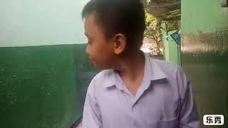 Fahri kencing sembarangan di sekolah