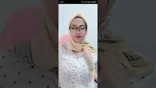 live jilbab tanteu montok