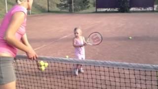 Ksenia Efremova tennis player 3 years old