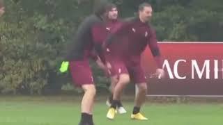 Zlatan Ibrahimović (39 years old) vs Daniel Maldini (19 years old)