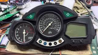 Yamaha FJR1300 year 2004 - instrument cluster power up (Guzzman Meter Tiktok)