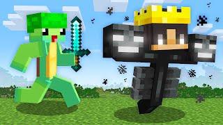 Speedrunner VS Hunter, BUT you Can SHAPESHIFT - Minecraft