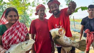 বাড়িতে সবাই মিলে আলু লাগালাম,সাথে ছোট পুকুর থেকে বড় ভেটকি ও কাতলা মাছ ধরলাম!!!