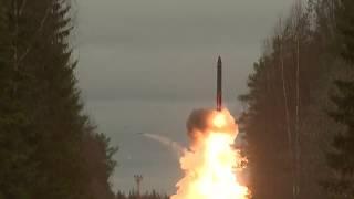 Пуск межконтинентальной баллистической ракеты ПГРК «Ярс» на космодроме Плесецк