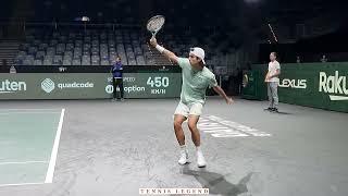 On the practice court with the elegant Lorenzo Musetti (ATP n°23) | Davis Cup Finals 2022