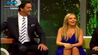 Beyaz Show Hadise - Aşk Kaç Beden Giyer FULL ( Türk Halk müzigi verziyonu )