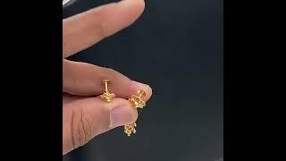 850/- real gold looking...Lakshmi stores1GE am gold...