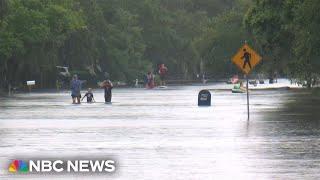 Video shows Sarasota roadways underwater after Hurricane Debby rainfall