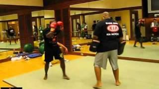 Melvin Manhoef workout