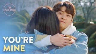 Kang Tae-oh gives Choi Soo-young a big hug | Run On Ep 12 [ENG SUB]