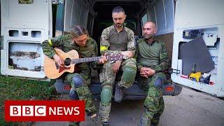 Antytila: Ukrainian rock band on the frontline of war – BBC News