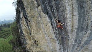 GoPro: Rock Climbing China's White Mountain With Abond