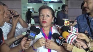 GLADYS AURORA  LOPEZ NO SOPORTA LA PRESIÓN  , HUYE .. REELECCIÓN . VANGUARDIA HONDURAS