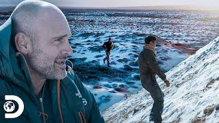 Ed e Wu ficam sem fôlego em corrida sob o frio | Ed Stafford: Contra Todos | Discovery Brasil