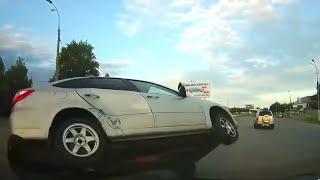 Craziest Driving Fails Compilation #stasotv 12