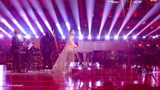 Alicia Keys - Girl on Fire | Live in Dubai Expo 2020