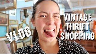 VINTAGE THRIFT SHOPPING in Bangkal | Andi Manzano Reyes