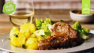 Schweinefilet mit Bratapfelsoße und Romanesco | Rezepte mit Schweinefleisch