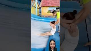 MAIN SELUNCURAN #funny #waterpark #fun #swimming #dubbing #viralvideo #shortvideo #funny