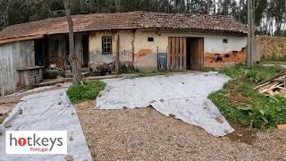 Courtyard makeover and first paint in Portugal house renovation EP67